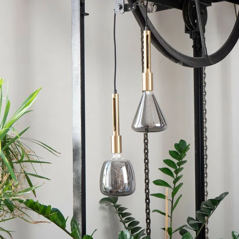 XANLITE - Ampoule LED Déco Triangle Au Verre Fumé, Culot E27, 4W Cons., 200 Lumens, Lumière Blanc Chaud - RFDE400T150F 4 XANLITE - Ampoule LED Déco Triangle Au Verre Fumé, Culot E27, 4W Cons., 200 Lumens, Lumière Blanc Chaud - RFDE400T150F – Image 2