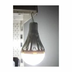 FOX AMPOULE LED E27 ANTI COUPURE ET NOMADE 7W 6400K 300LM - Opaque -Pas Cher Ampoule LED Boutique 27209074 3