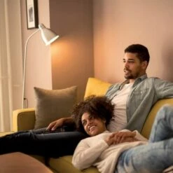 XANLITE - Lot De 10 Ampoules LED A60, Culot B22, 10W Cons. (60W Eq.), Lumière Blanc Chaud - PACK10EB806G -Pas Cher Ampoule LED Boutique 47378395 3