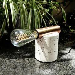 XANLITE - Ampoule LED (ST64) Edison / Vintage, Culot E27, 4W Cons. (28W Eq.), 300 Lumens, Lumière Blanc Chaud - RFDE280STS -Pas Cher Ampoule LED Boutique 47378632 4