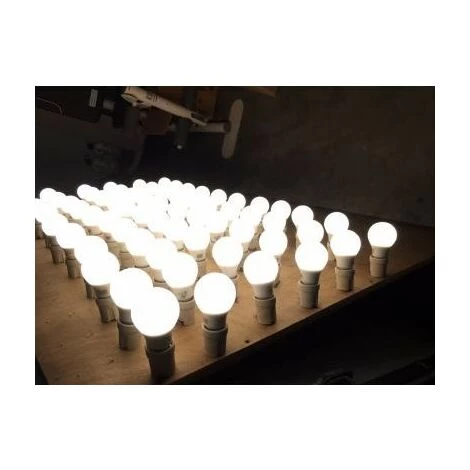 Ampoule E27 LED 18W 220V A80 - Blanc Chaud 2300k - 3500k - SILUMEN 5 Ampoule E27 LED 18W 220V A80 - Blanc Chaud 2300k - 3500k - SILUMEN – Image 3